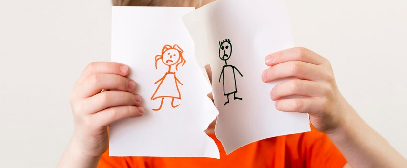 Манипуляции родителей: как родители заставляют сомневаться в себе